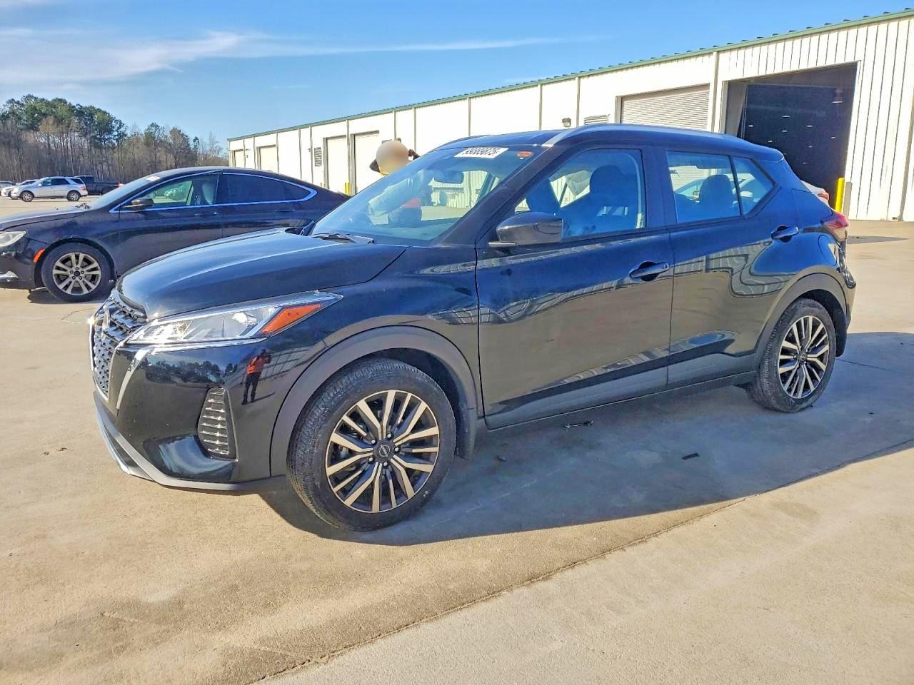 NISSAN KICKS 2024