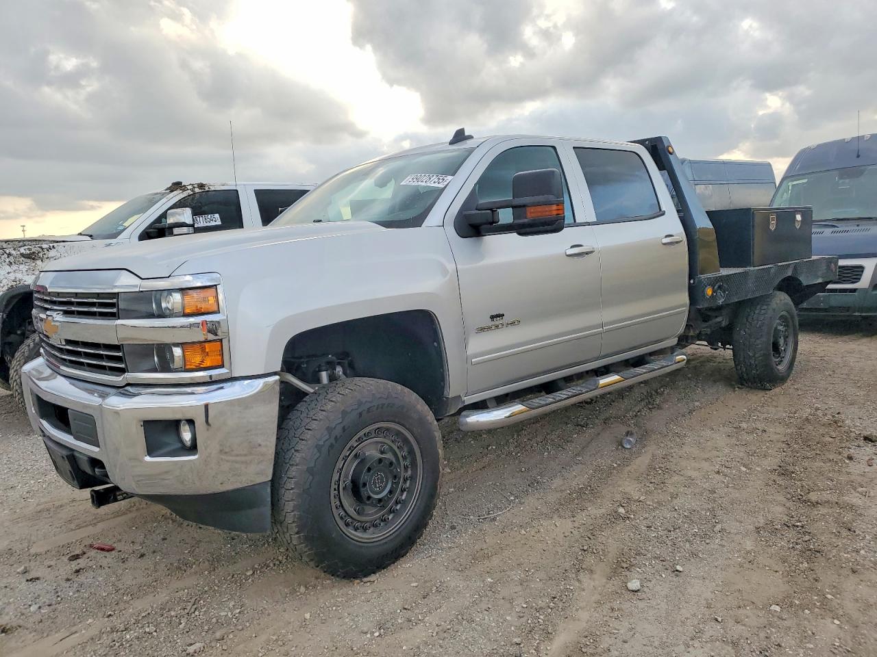 CHEVROLET SILVERADO 2015