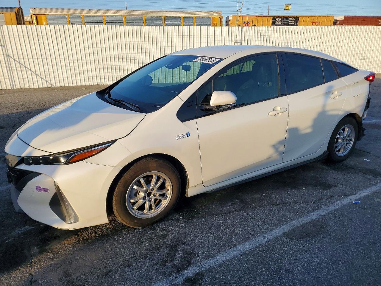 TOYOTA PRIUS PRIME 2018