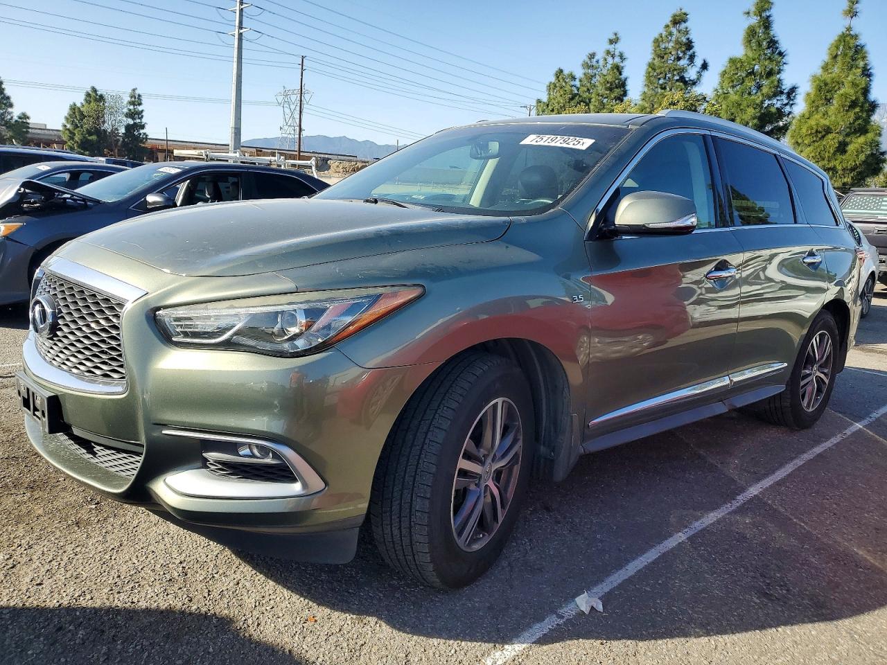 INFINITI QX60 2016