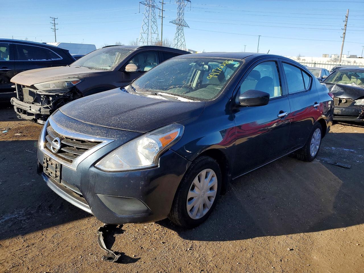 NISSAN VERSA 2016