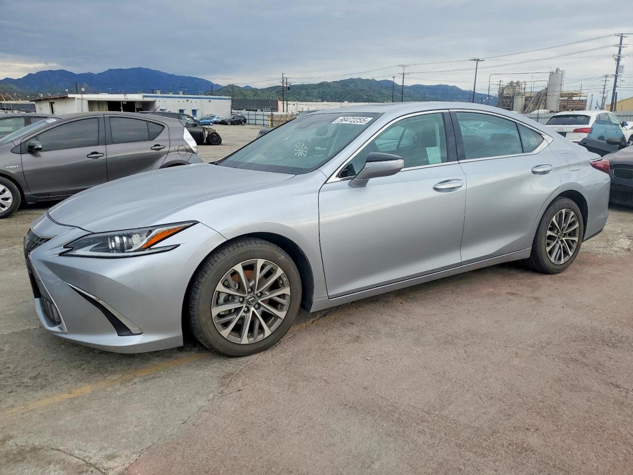 LEXUS ES 2022