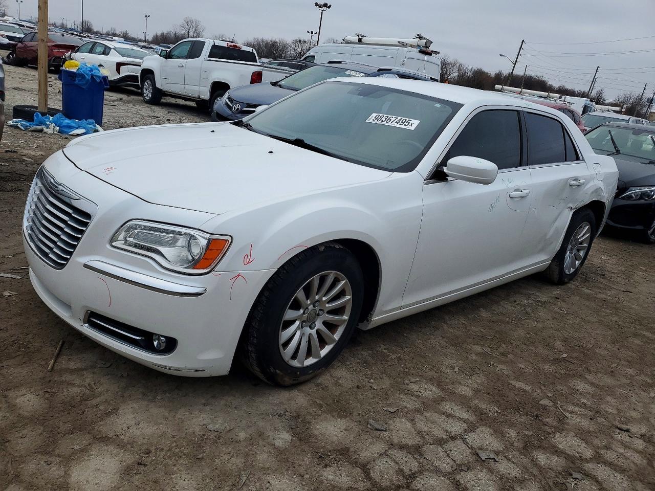 CHRYSLER 300 2013