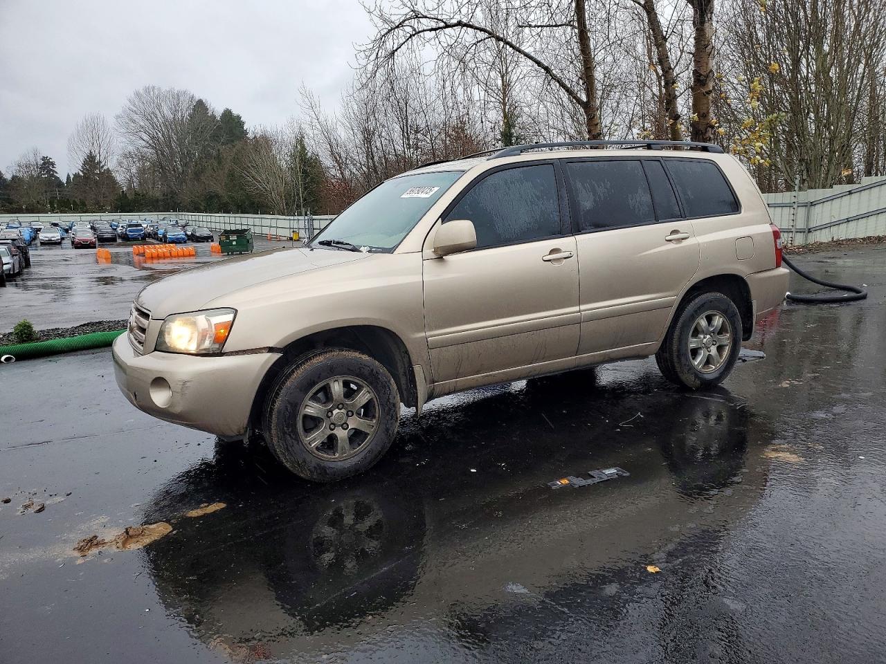TOYOTA HIGHLANDER 2004