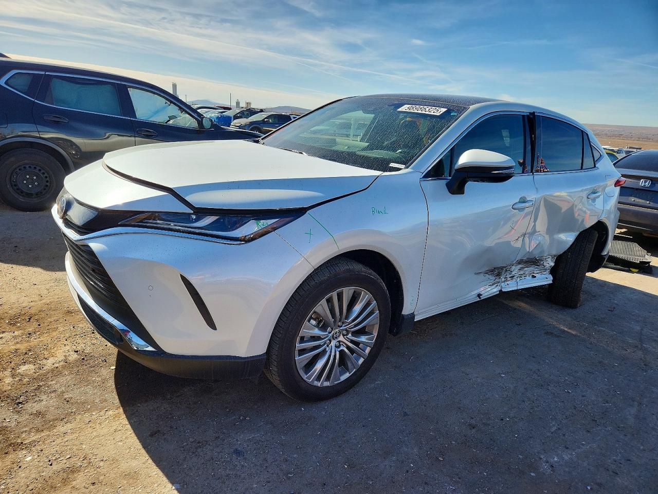 TOYOTA VENZA LE 2024