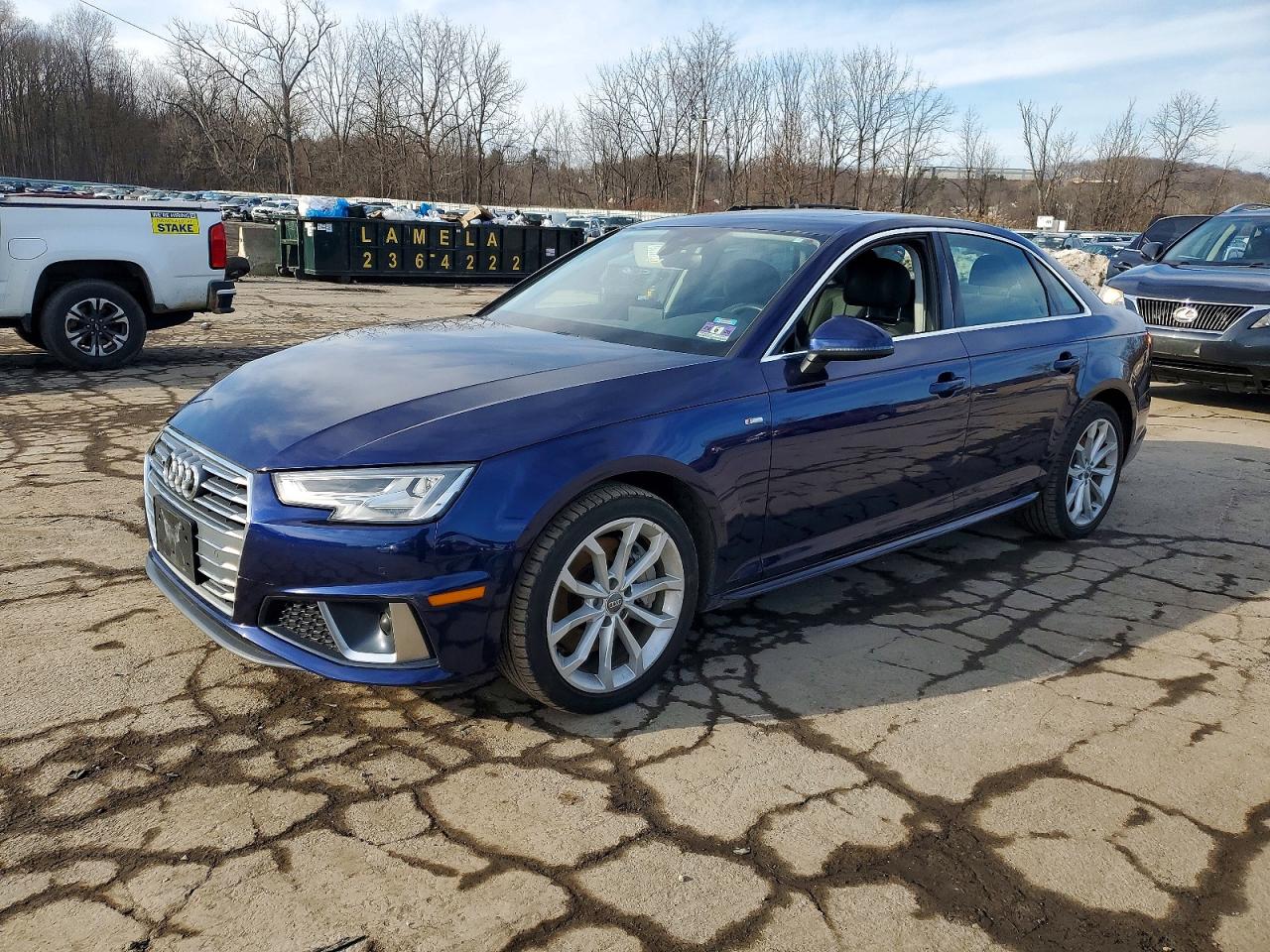 AUDI A4 2019