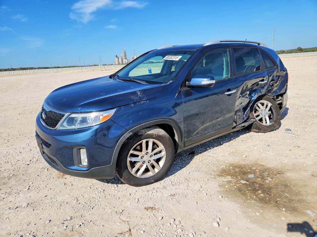 KIA SORENTO LX 2015