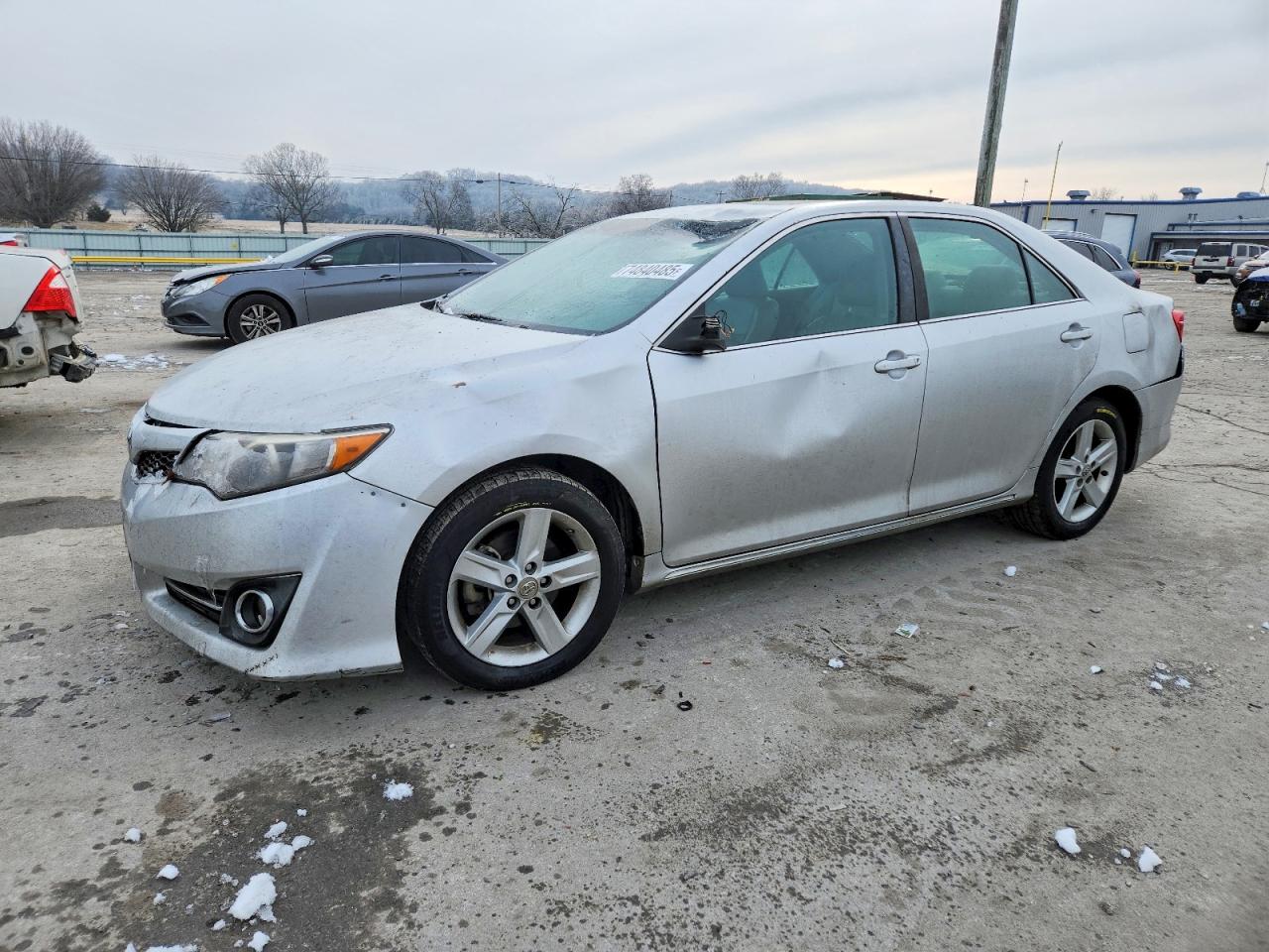 TOYOTA CAMRY 2012