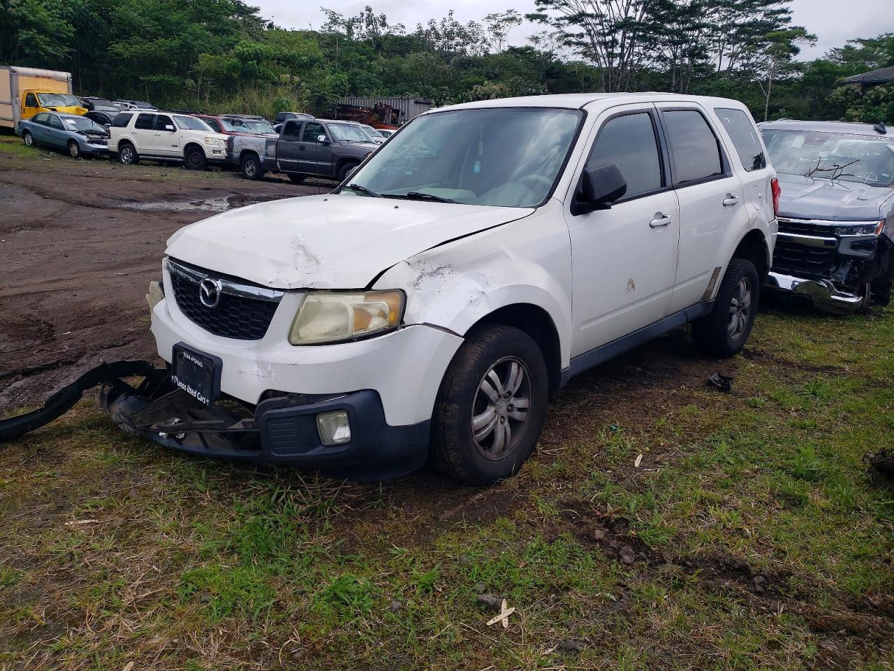 MAZDA TRIBUTE 2011