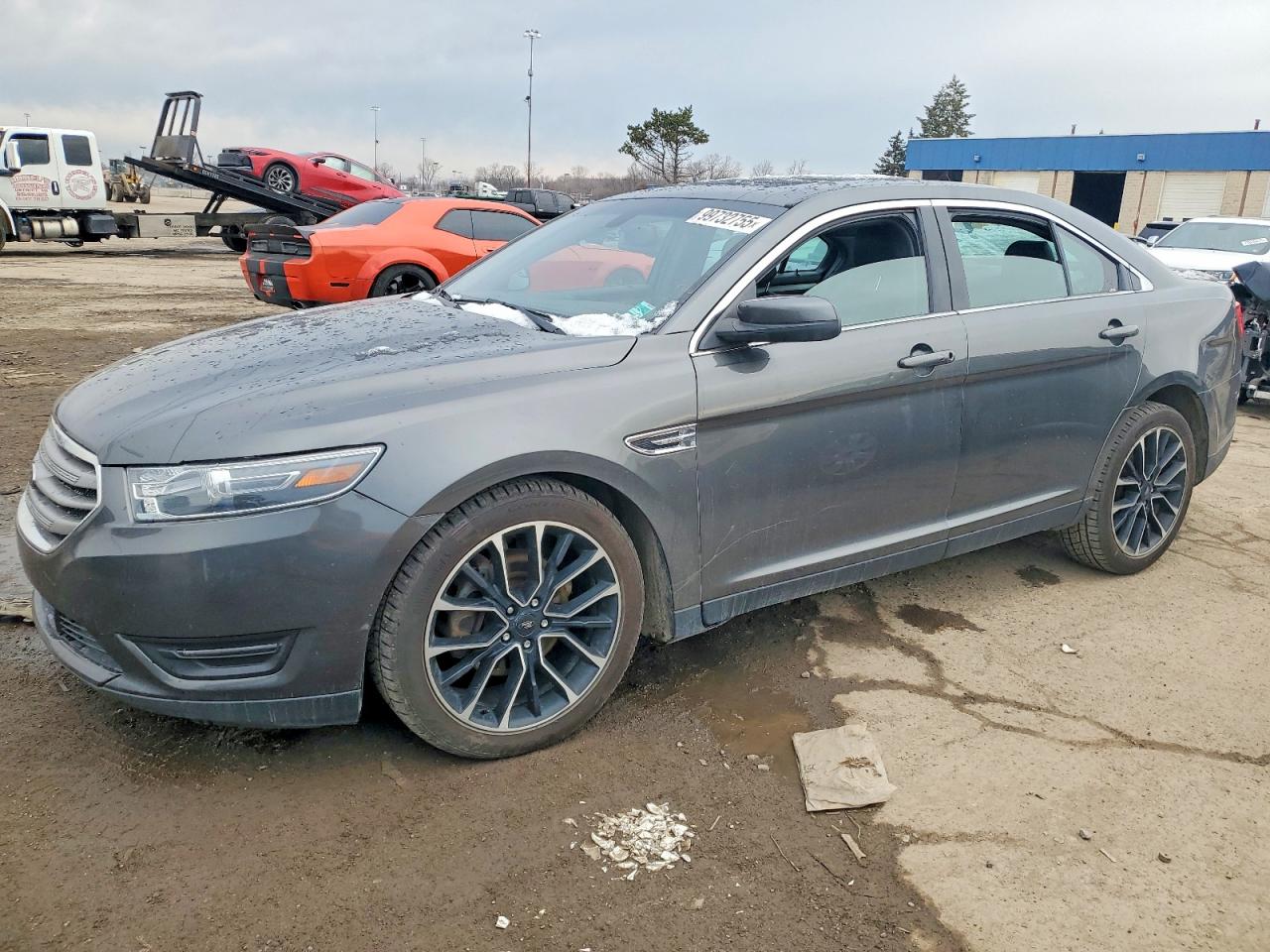 FORD TAURUS SEL 2018