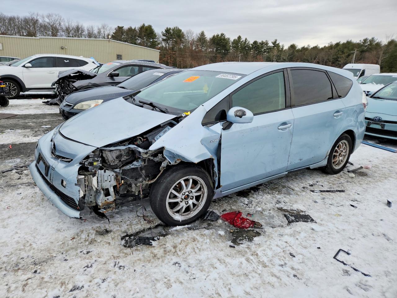 TOYOTA PRIUS V 2012