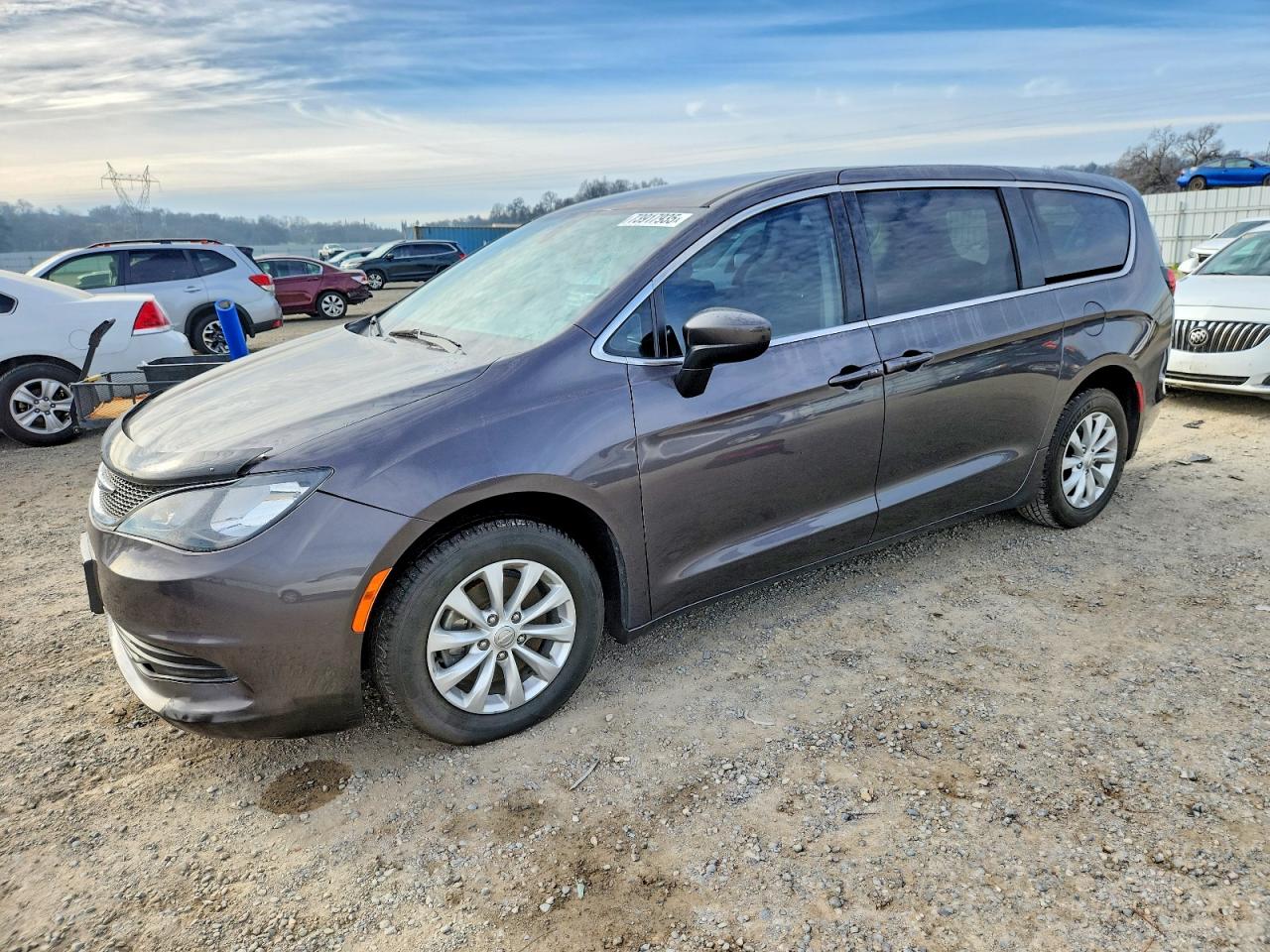 CHRYSLER PACIFICA 2017