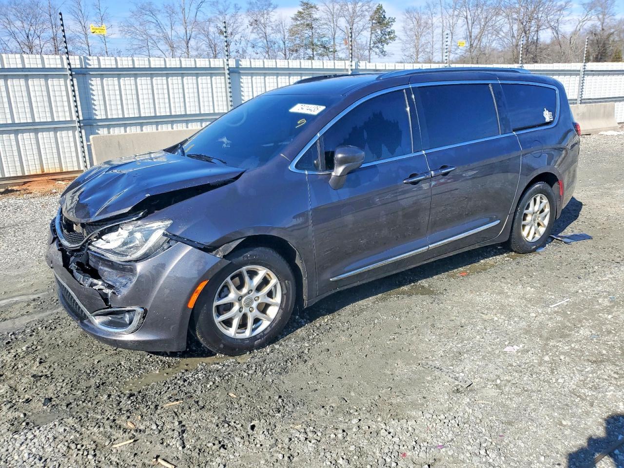 CHRYSLER PACIFICA 2020
