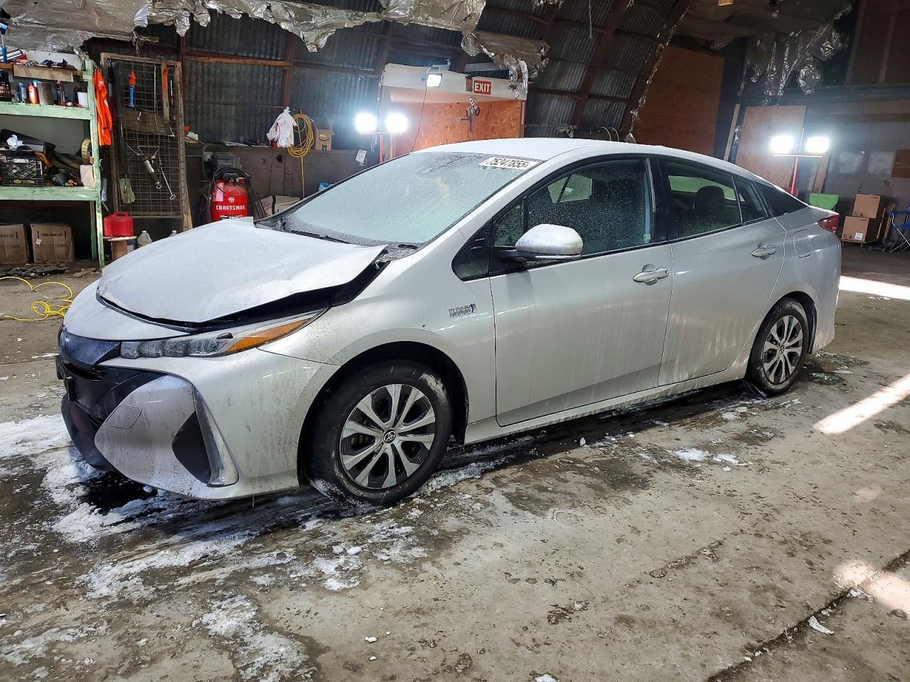 TOYOTA PRIUS PRIME 2022