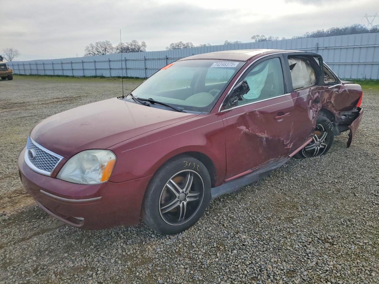 FORD FIVE HUNDRED 2006