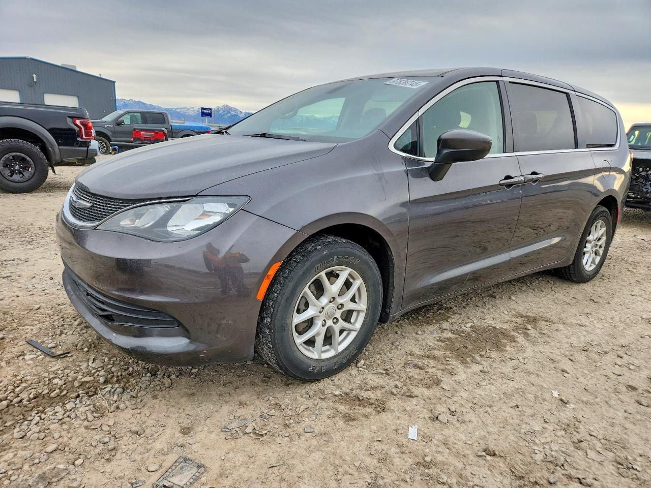 CHRYSLER VOYAGER 2020