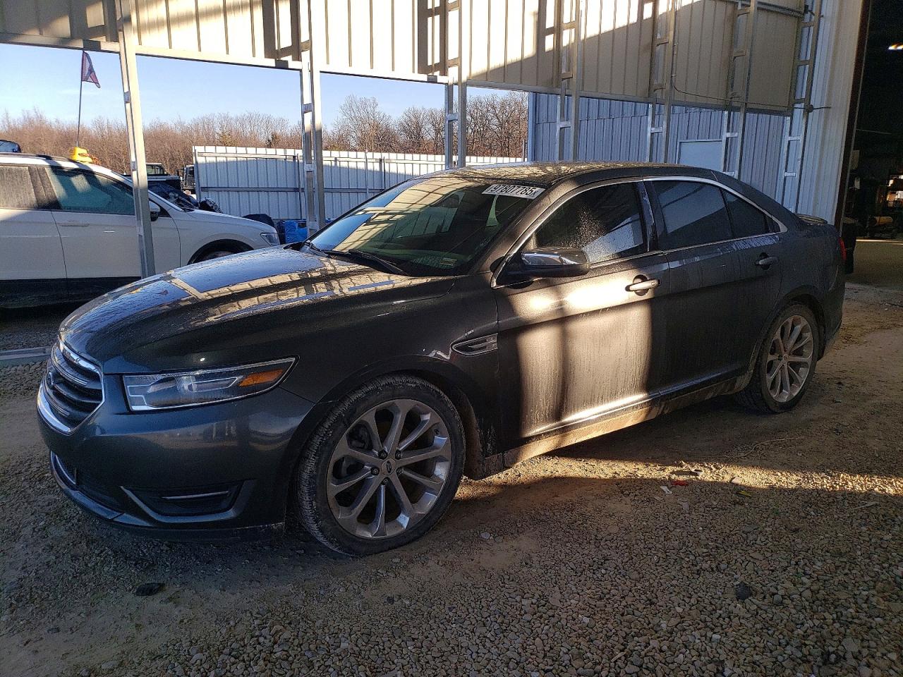 FORD TAURUS 2017