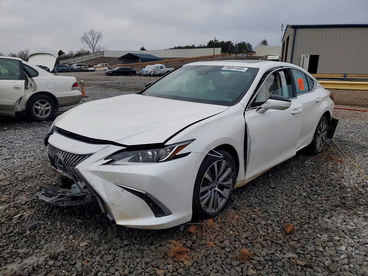 LEXUS ES 2021