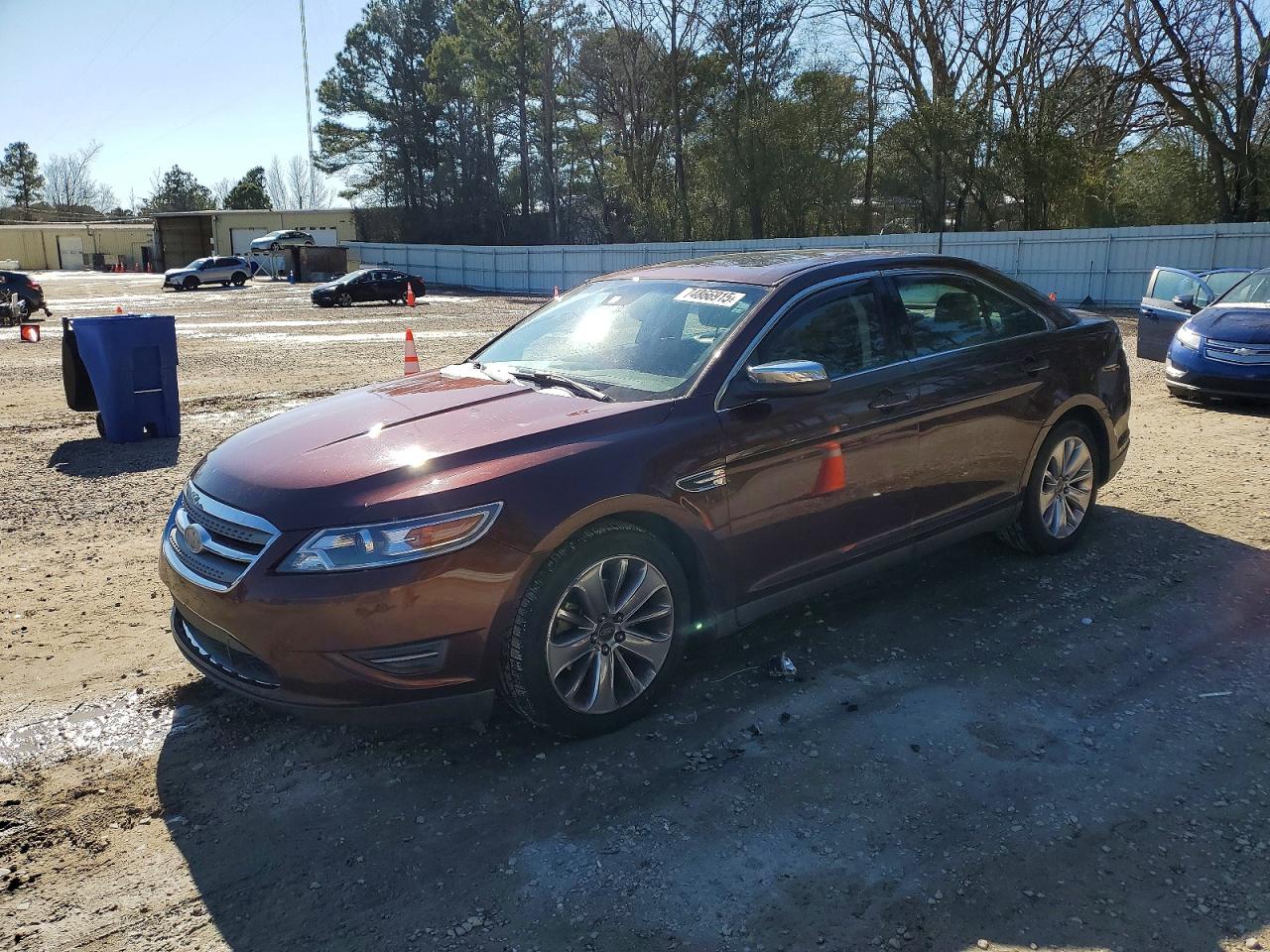 FORD TAURUS 2012