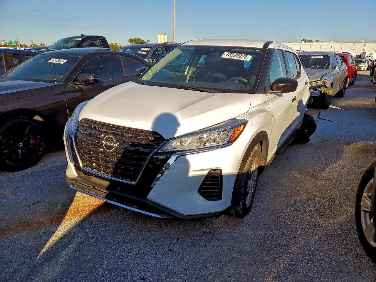 NISSAN KICKS S 2023