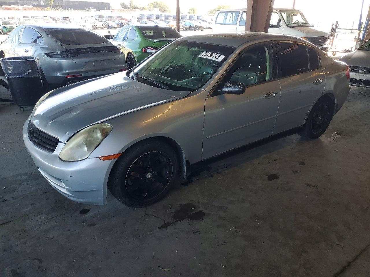 INFINITI G35 2004