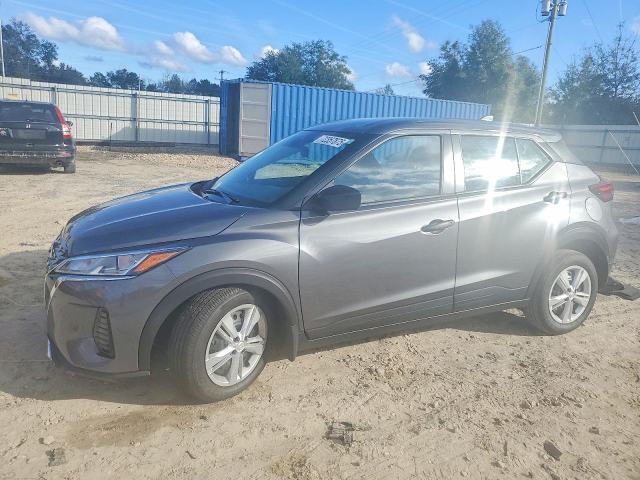 NISSAN KICKS 2024