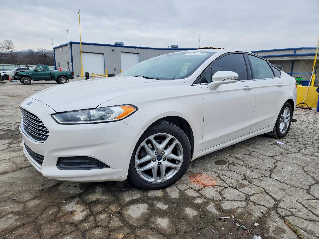 FORD FUSION 2016