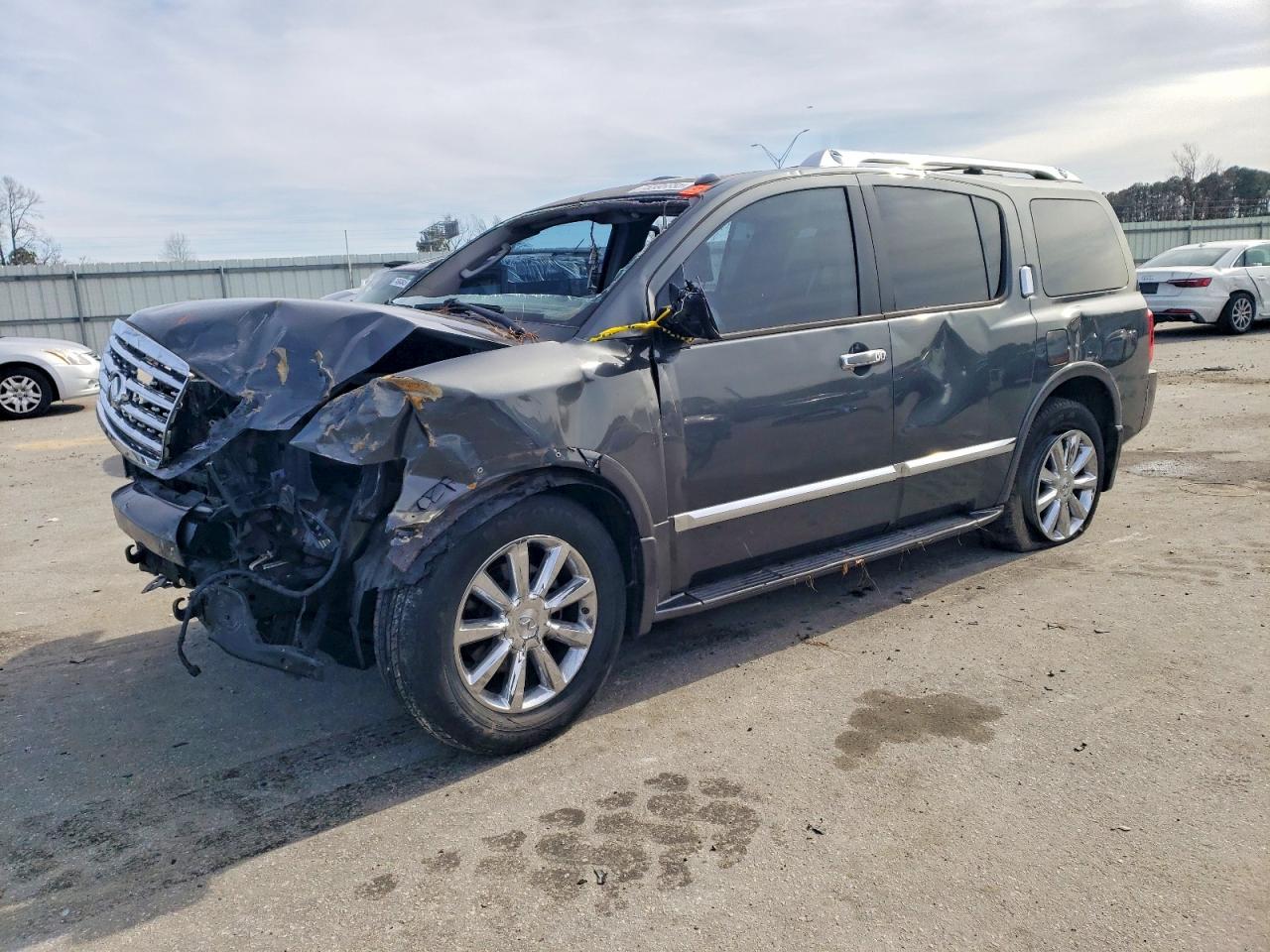 INFINITI QX56 2010