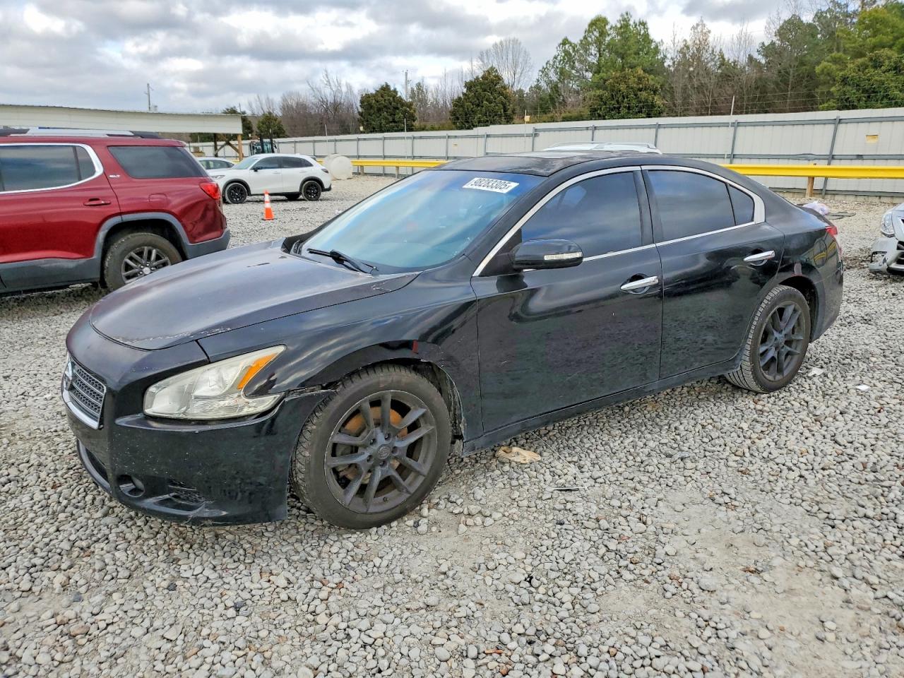 NISSAN MAXIMA 2010