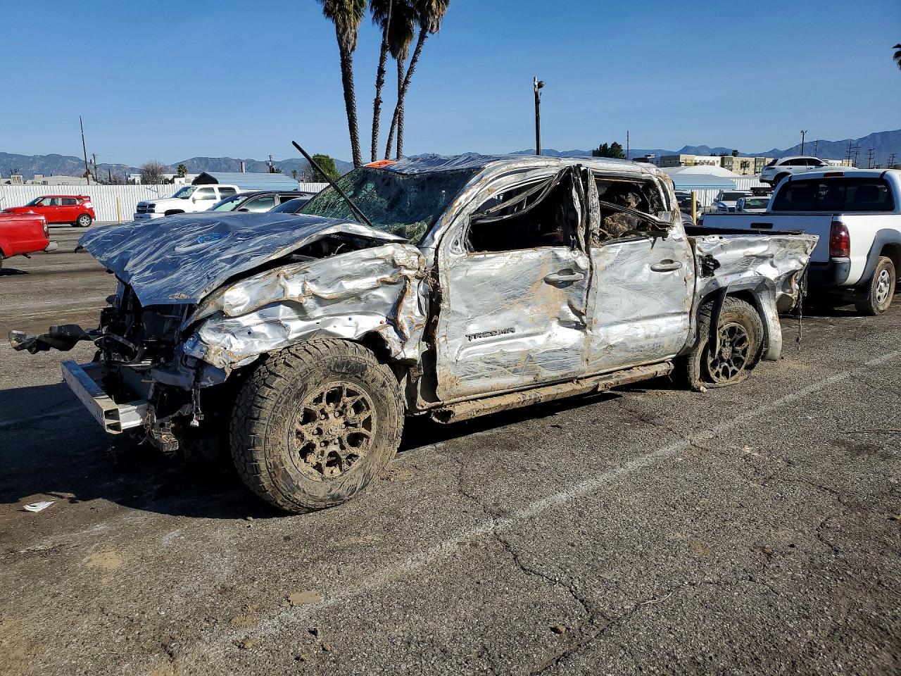TOYOTA TACOMA 2022