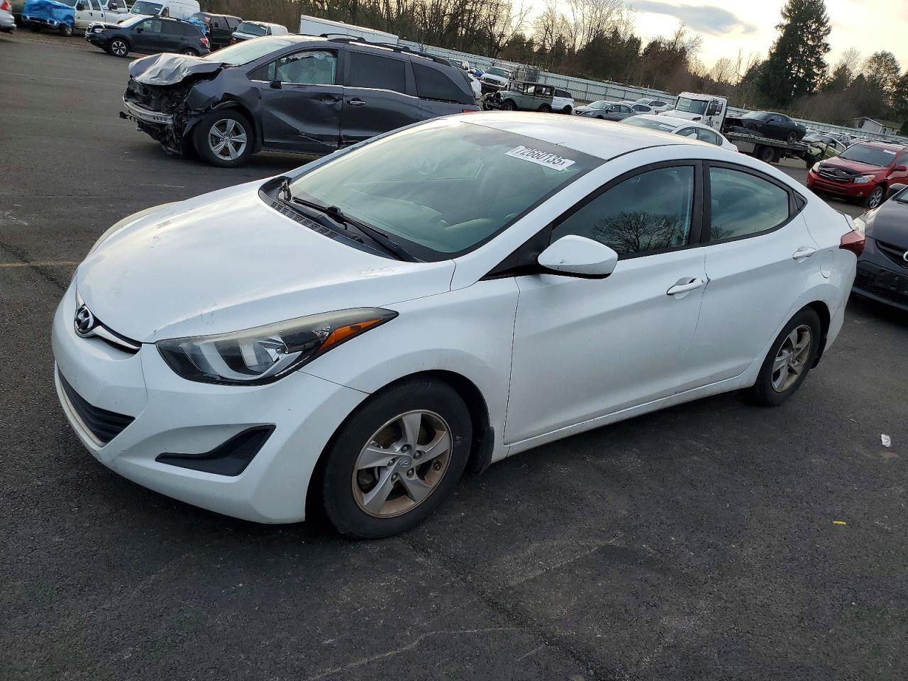 HYUNDAI ELANTRA 2015