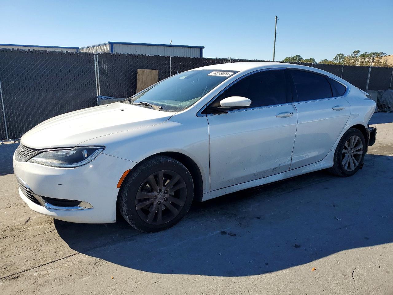 CHRYSLER 200 2016