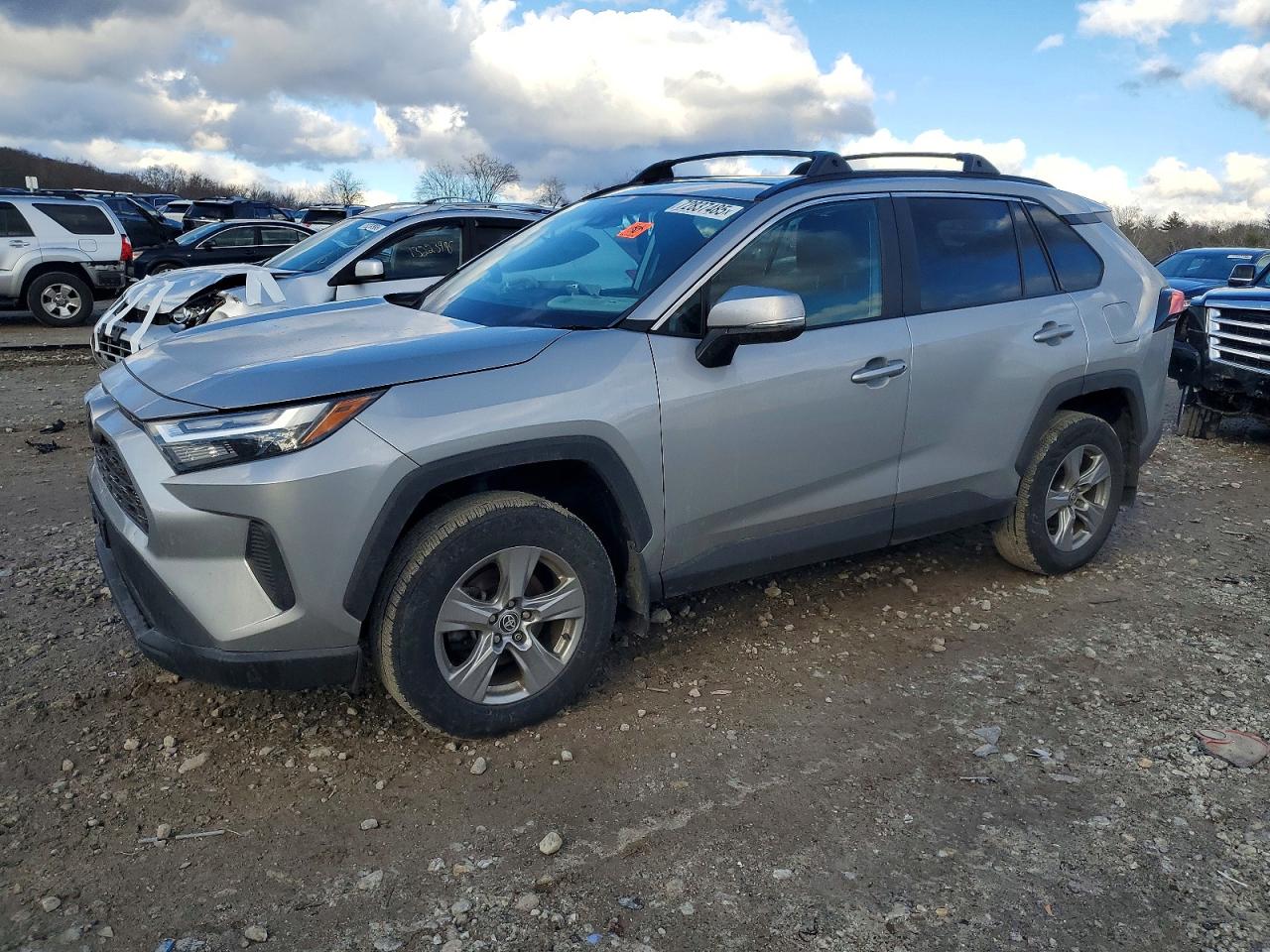 TOYOTA RAV4 2022