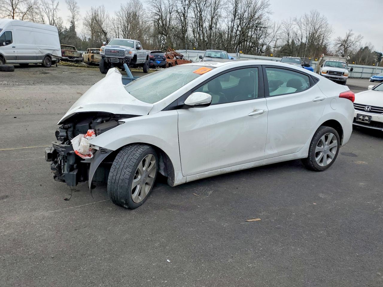 HYUNDAI ELANTRA 2012