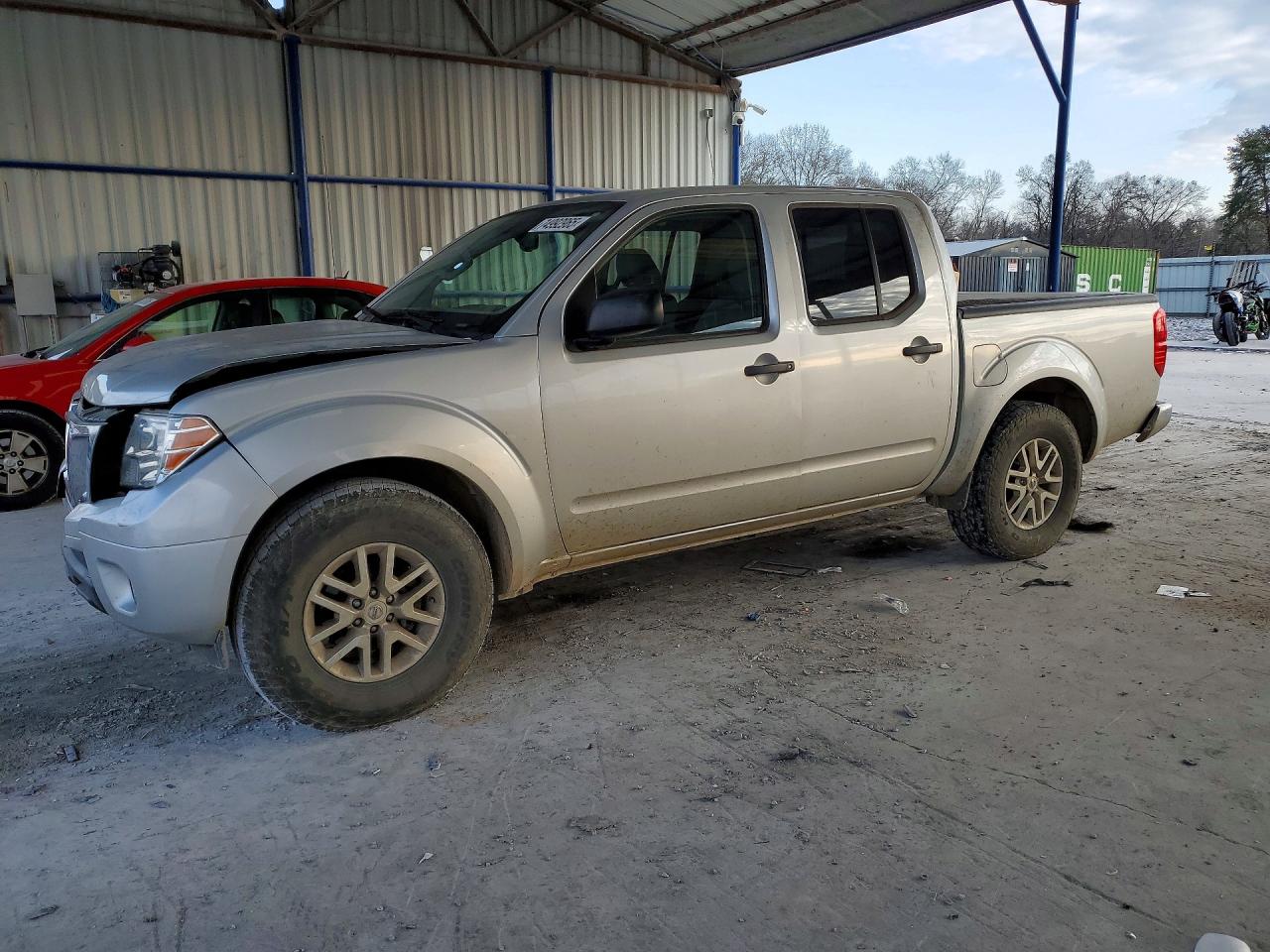 NISSAN FRONTIER 2021