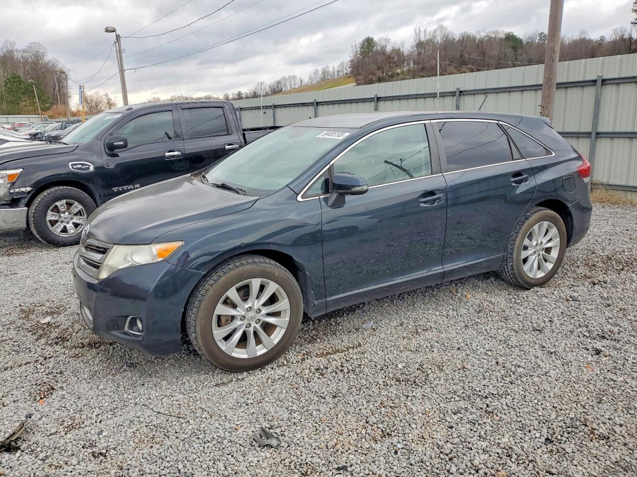 TOYOTA VENZA LE 2013