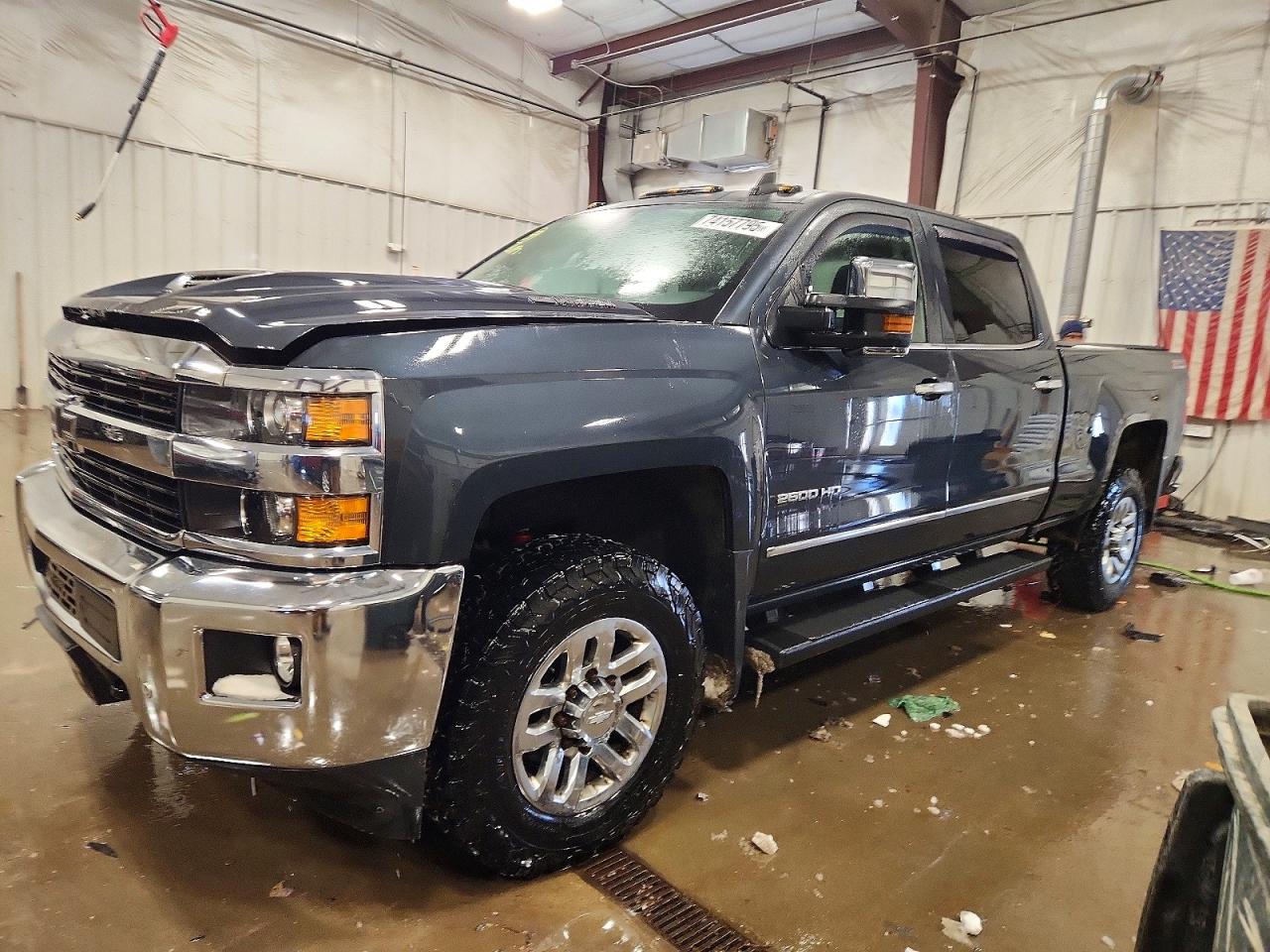 CHEVROLET SILVERADO 2017