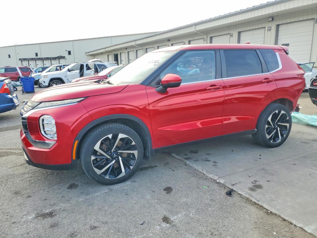 MITSUBISHI OUTLANDER 2022