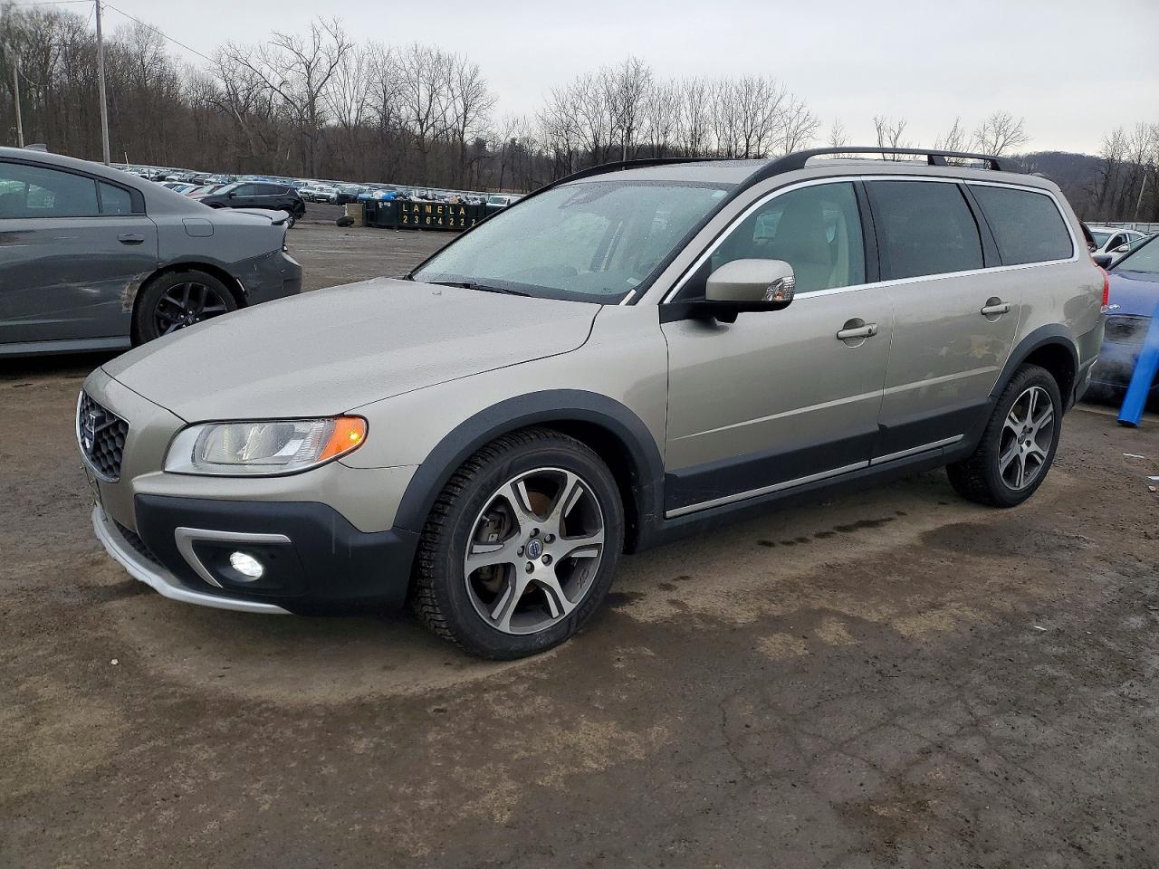 VOLVO XC70 T6 PR 2015