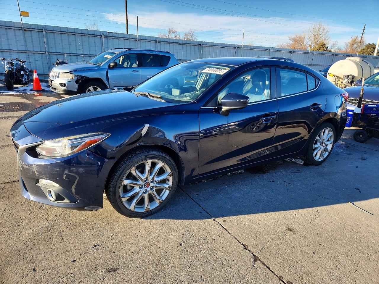 MAZDA 3 2016