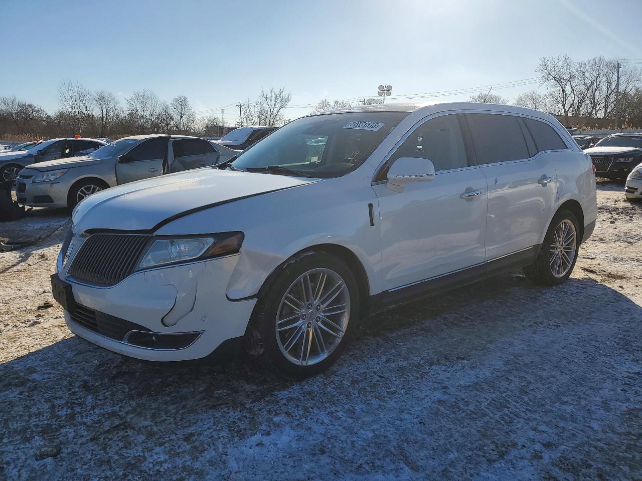 LINCOLN MKT 2013