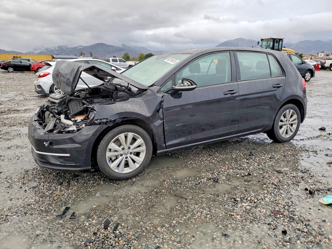 VOLKSWAGEN GOLF 2021