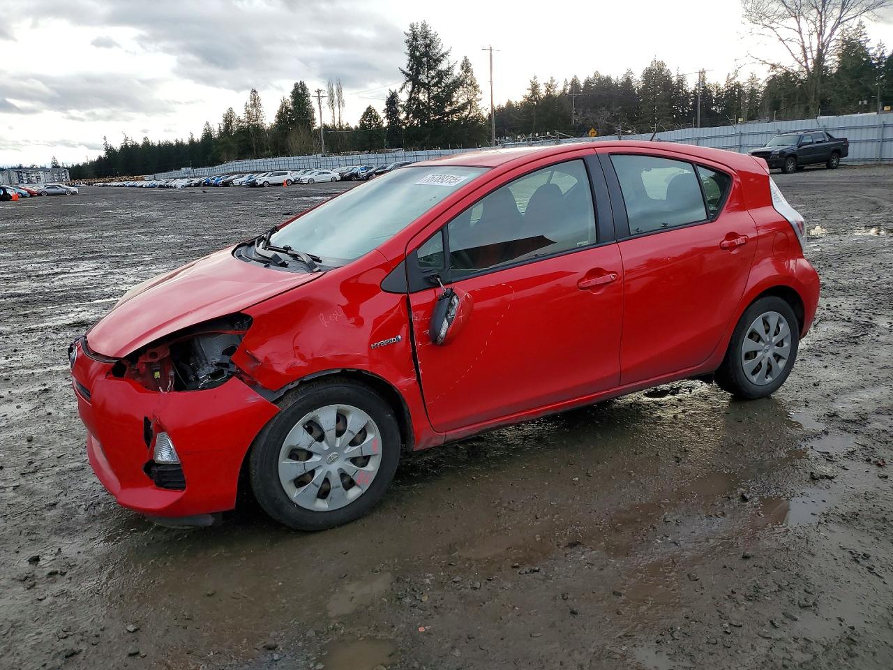 TOYOTA PRIUS C 2013