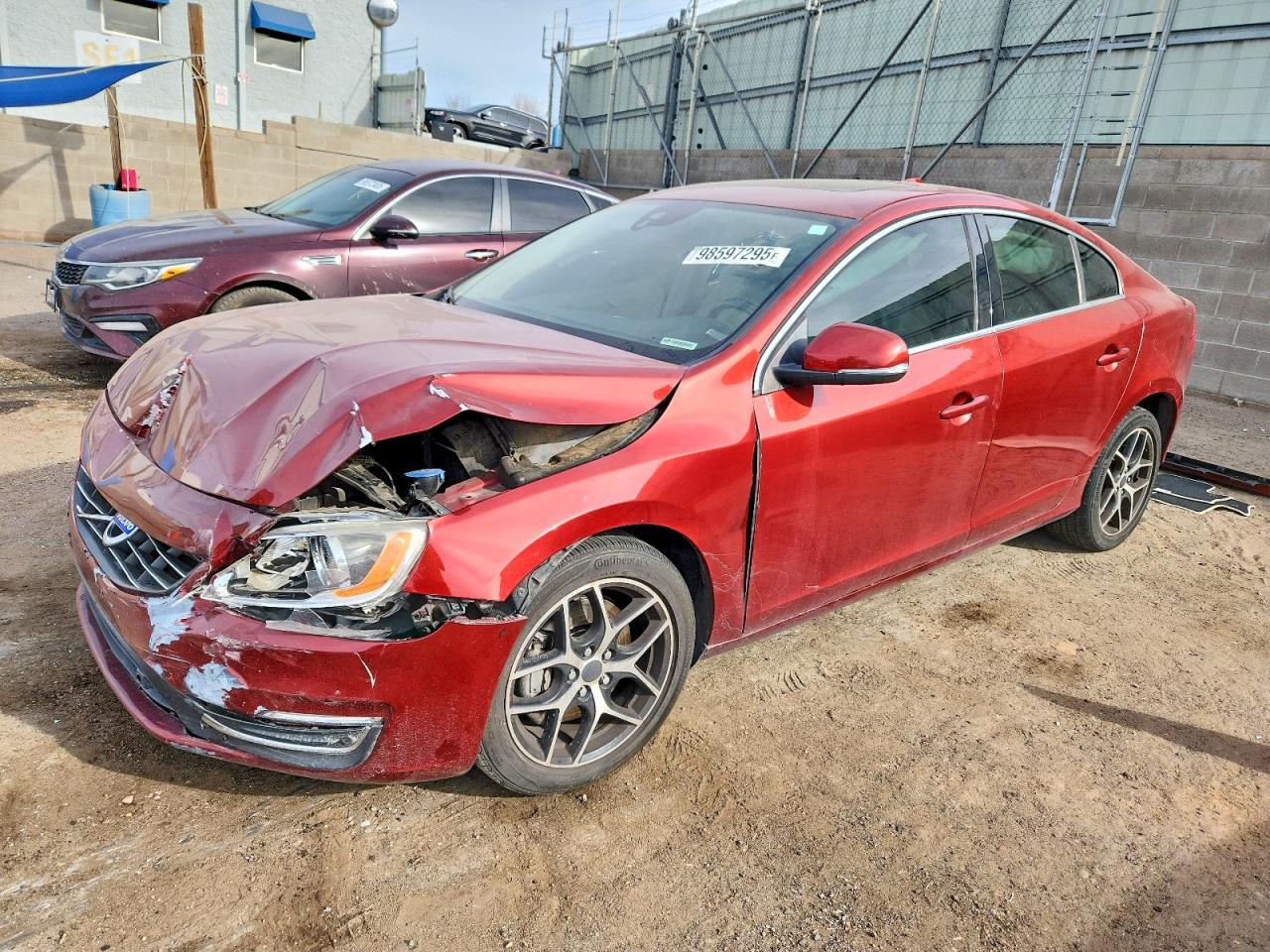 VOLVO S60 2015