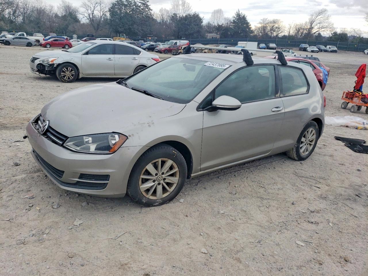VOLKSWAGEN GOLF 2016