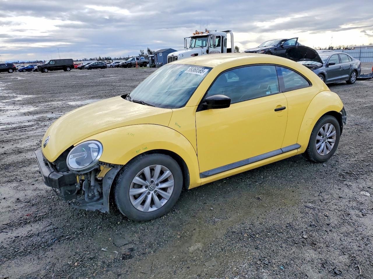 VOLKSWAGEN BEETLE 1.8 2016