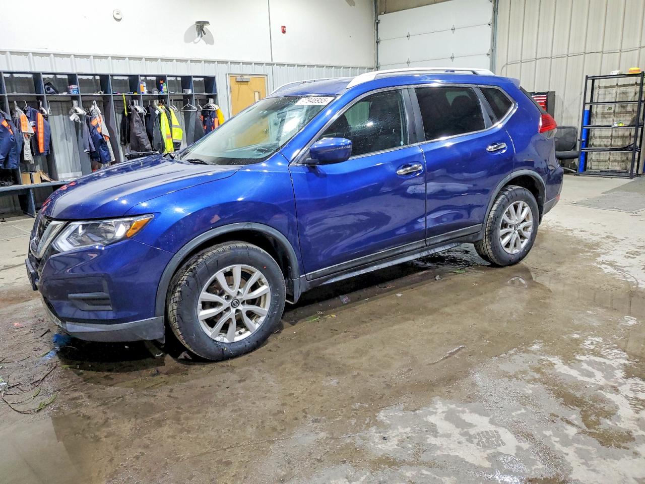 NISSAN ROGUE 2017