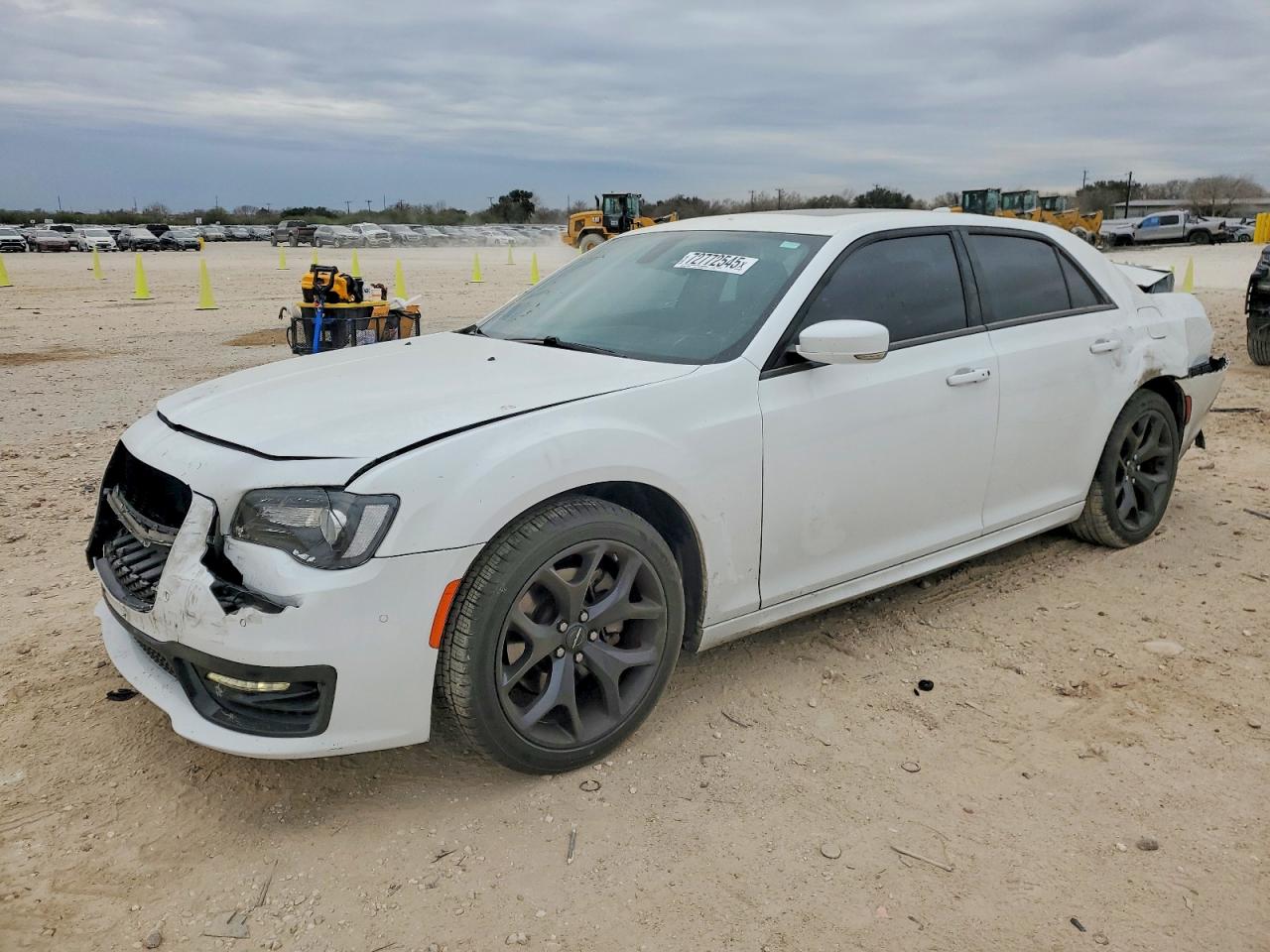 CHRYSLER 300 2021