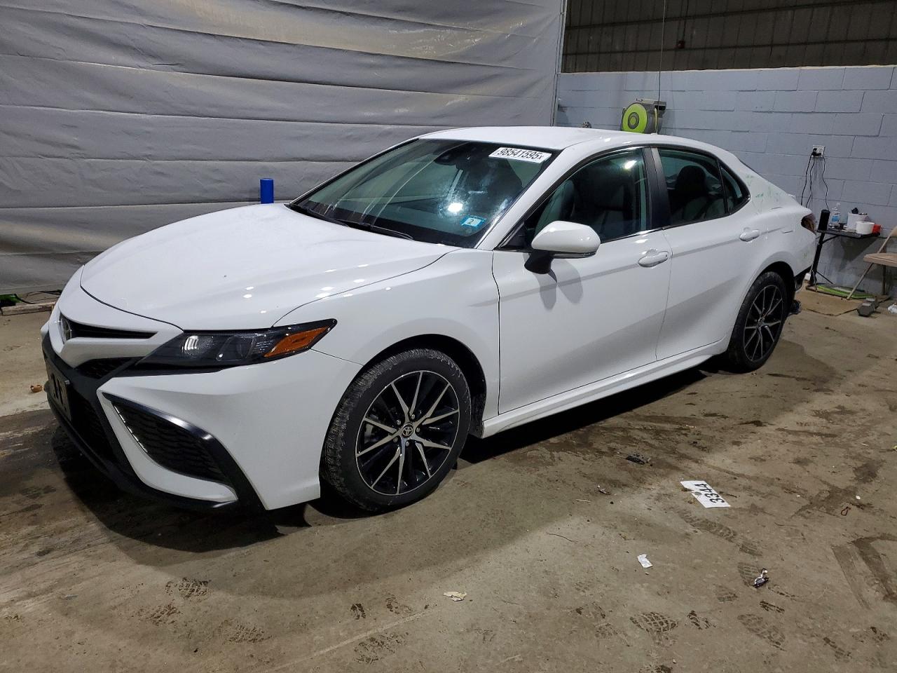 TOYOTA CAMRY 2024