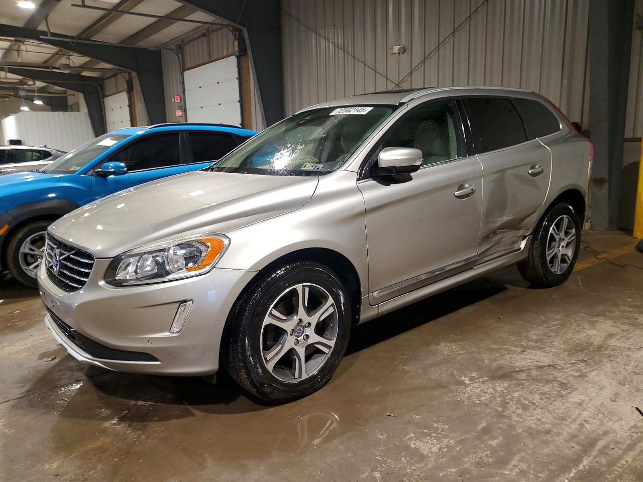VOLVO XC60 T6 PR 2015